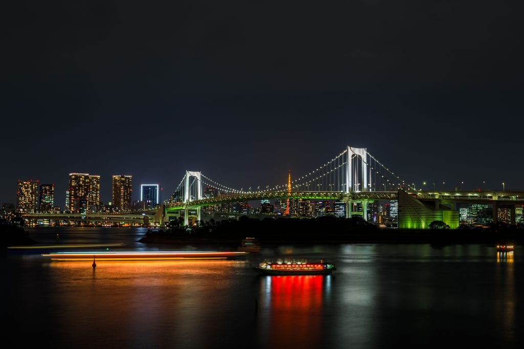 rainbow bridge-tokyo